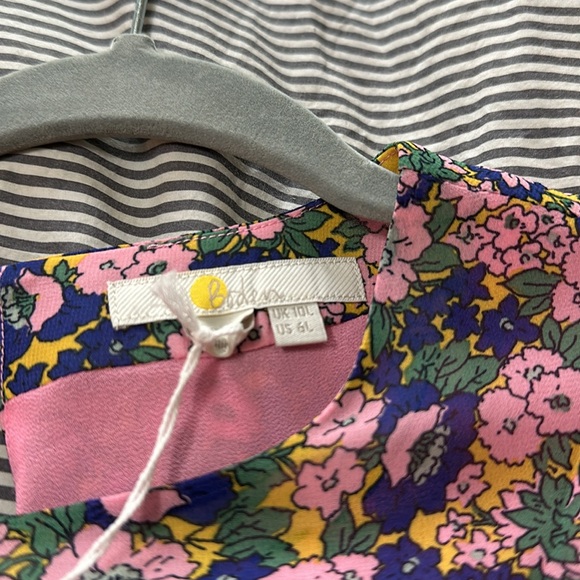 Pretty Floral Pink Dress - Picture 4 of 6